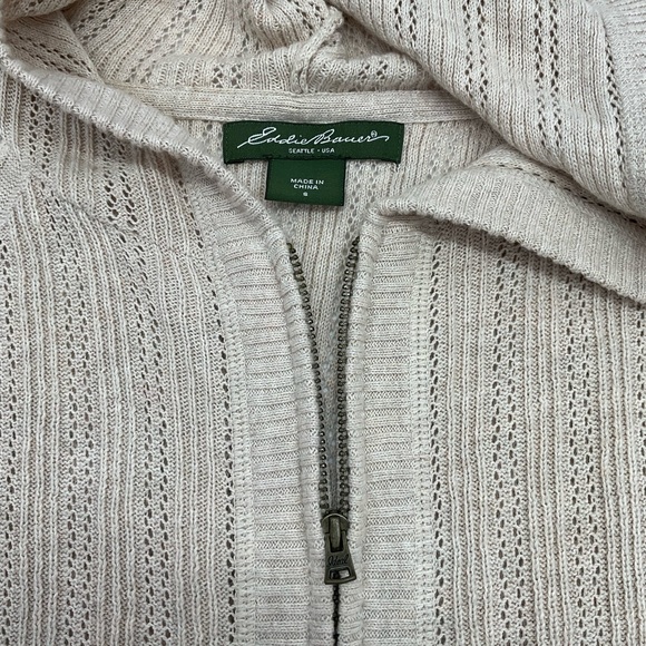 Eddie Bauer Short Sleeve Full Zip Cardigan with Hood, Small - Picture 3 of 5